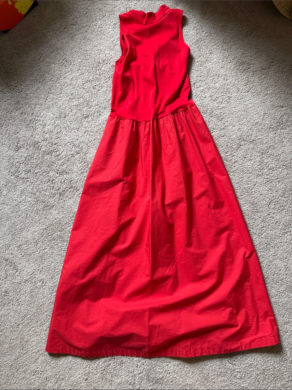 Red Sleeveless' Maxi Dress